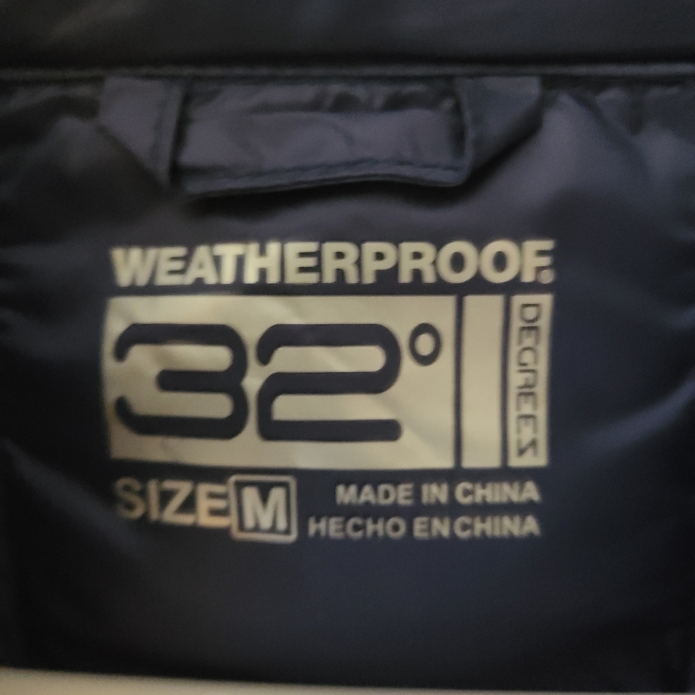 Light Puff Jacket - image 3